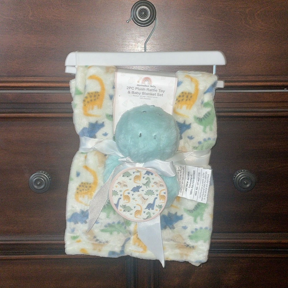 New Manhattan Baby Dinosaur 2 piece Plush Rattle Toy & Baby Blanket Set